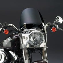 Cargar imagen en el visor de la galería, National Cycle 86-17 Harley Davidson FLST Softail Switchblade Windshield Deflector-Tint