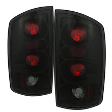 Cargar imagen en el visor de la galería, Spyder Dodge Ram 02-06 1500/Ram 2500/3500 03-06 Euro Style Tail Lights Black Smoke ALT-YD-DRAM02-BSM