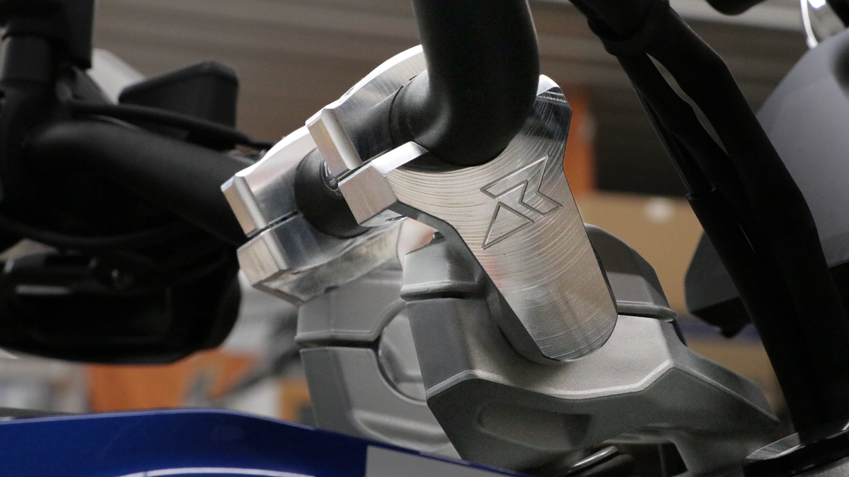 ROX Pivoting BAR Riser 2.4IN Silver BMW (1R-P13GS)