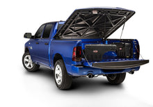 Cargar imagen en el visor de la galería, UnderCover 19-20 Ram 1500 Drivers Side Swing Case - Black Smooth