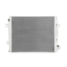 Cargar imagen en el visor de la galería, Mishimoto 11+ Chevy 6.6L Duramax Radiator