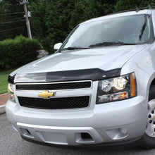 Cargar imagen en el visor de la galería, AVS 99-07 Ford F-250 Aeroskin Low Profile Acrylic Hood Shield - Smoke