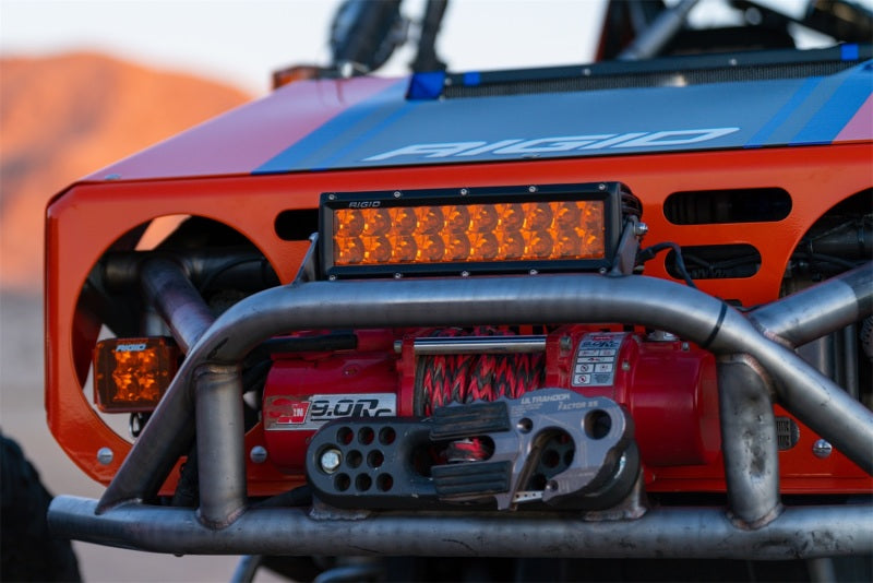 Foco de 10 pulgadas de la serie E de Rigid Industries con lente PRO color ámbar