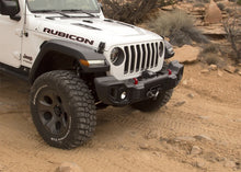 Cargar imagen en el visor de la galería, Rugged Ridge Winch Mount Plate 2018-20 Jeep JL/JT