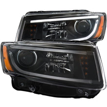 Cargar imagen en el visor de la galería, ANZO 2014-2015 Jeep Grand Cherokee Projector Headlights w/ Plank Style Design Black