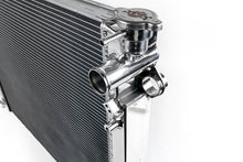 Cargar imagen en el visor de la galería, CSF 2016+ 3.5L and 2.7L 05-15 4.0L and 2.7L Toyota Tacoma Radiator