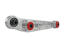 Cargar imagen en el visor de la galería, Skunk2 Honda/Acura EG/DC Alpha Series Rear Lower Control Arm Set - Clear