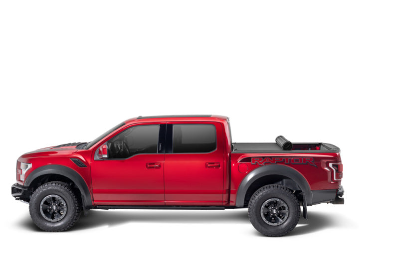 Cubierta de caja BAK 2022+ Toyota Tundra 5.5ft Bed Revolver X4S