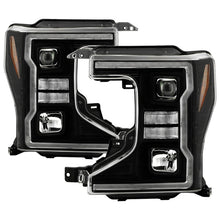 Cargar imagen en el visor de la galería, Spyder Signature 20-22 Ford F250/F350 (Halogen) Proj. Headlights - Black (PRO-YD-FS20HALSI-SEQ-BK)