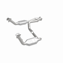 Cargar imagen en el visor de la galería, MagnaFlow Conv DF 02-06 Cadillac Escalade / 02-06 Chevy Avalanche 5.3L Dual Conv Y-Pipe Assembly 2WD