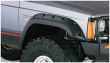 Cargar imagen en el visor de la galería, Guardabarros estilo recortado Bushwacker 84-01 para Jeep Cherokee, 4 piezas, apto solo para utilitarios deportivos de 4 puertas, color negro