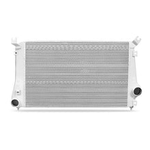 Cargar imagen en el visor de la galería, Mishimoto 11+ Chevrolet/GMC Duramax Intercooler (Silver)