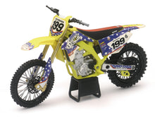 Load image into Gallery viewer, New Ray Toys Nitro Circus Dirt Bike (Travis Pastrana)/ Scale - 1:12