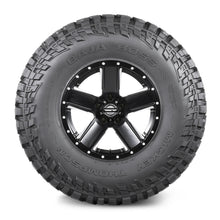 Cargar imagen en el visor de la galería, Neumático Mickey Thompson Baja Boss M/T - LT285/70R17 121/118Q 90000036634