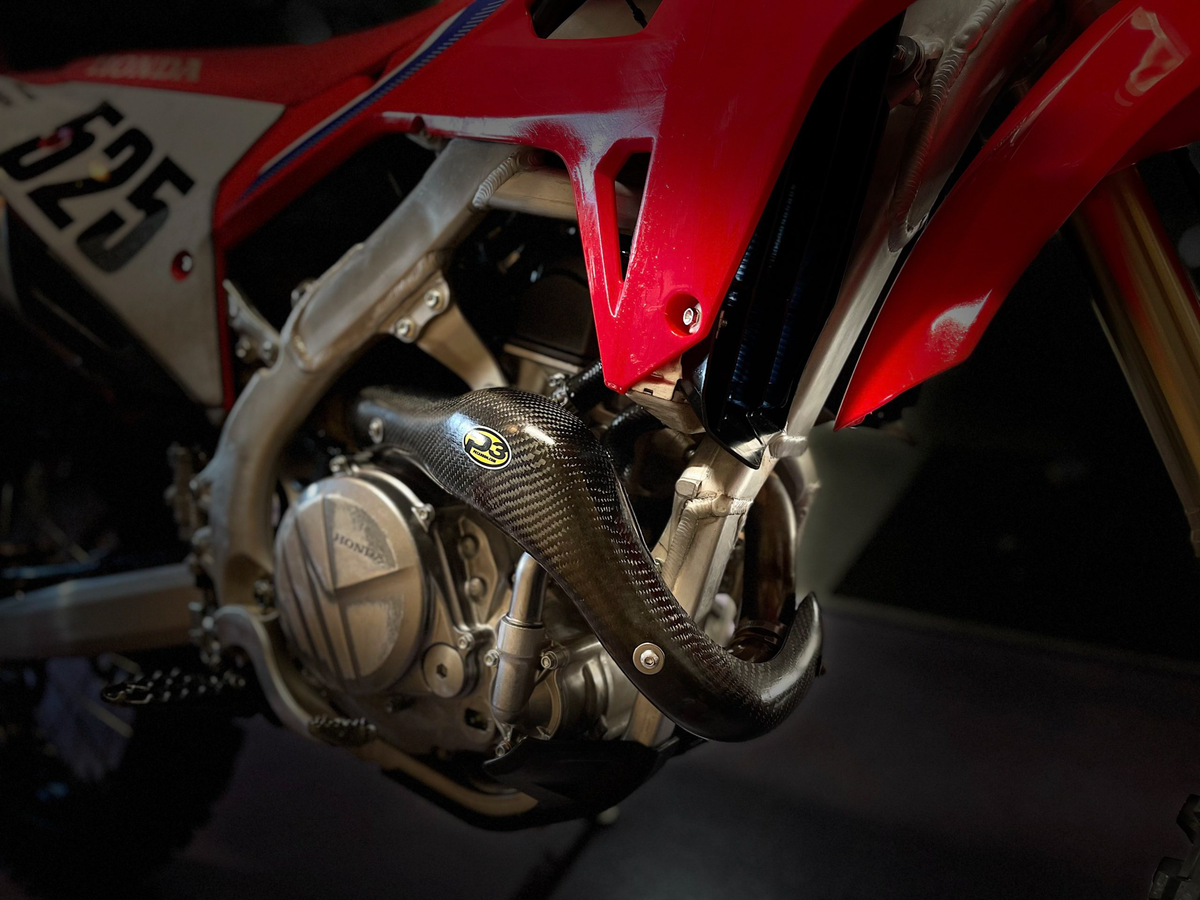 P3 Heat Shield Carbon STK Pipe HON (205078)