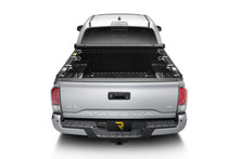 Cargar imagen en el visor de la galería, Truxedo 16-20 Toyota Tacoma 5ft TruXport Bed Cover