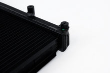 Cargar imagen en el visor de la galería, CSF 08-15 Subaru Impreza WRX/STI 1-Row 31mm High-Performance Aluminum Radiator - Black