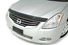 Cargar imagen en el visor de la galería, AVS 10-12 Nissan Altima Carflector Low Profile Hood Shield - Smoke