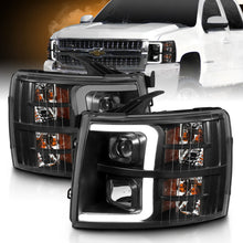 Cargar imagen en el visor de la galería, ANZO 07-13 Chevrolet Silverado 3500 Projector Headlights - Black Amber