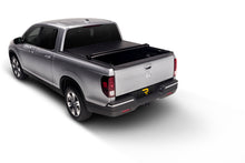 Cargar imagen en el visor de la galería, Truxedo 14-18 GMC Sierra &amp; Chevrolet Silverado 1500 5ft 8in Lo Pro Bed Cover