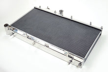 Cargar imagen en el visor de la galería, CSF 08-15 Subaru Impreza WRX/STI 1-Row 31mm High-Performance Aluminum Radiator