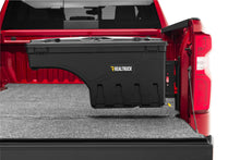 Cargar imagen en el visor de la galería, UnderCover 07-18 Chevy Silverado 1500 (19 Legacy) Passengers Side Swing Case - Black Smooth