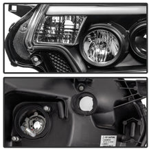 Cargar imagen en el visor de la galería, Spyder Toyota Tacoma 12-15 Projector Headlights Light Bar DRL Black PRO-YD-TT12-LBDRL-BK