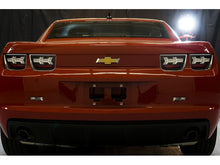 Cargar imagen en el visor de la galería, Luces traseras LED Spyder Chevy Camaro 10-13 negras ALT-YD-CCAM2010-LED-BK