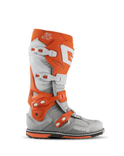 Cargar imagen en el visor de la galería, Gaerne SG22 Boot Orange/White/Grey Size 9