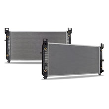 Cargar imagen en el visor de la galería, Mishimoto Cadillac Escalade Replacement Radiator 2002-2014