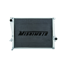 Cargar imagen en el visor de la galería, Mishimoto 99-02 BMWZ3 Manual X-Line (Thicker Core) Aluminum Radiator