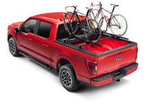 Load image into Gallery viewer, Roll-N-Lock 19-22 RAM 1500 (w/o Swing Gate - 67.4in. Bed) E-Series XT Retractable Tonneau Cover