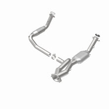 Cargar imagen en el visor de la galería, MagnaFlow Conv DF 02-06 Cadillac Escalade / 02-06 Chevy Avalanche 5.3L Dual Conv Y-Pipe Assembly 2WD