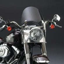 Cargar imagen en el visor de la galería, National Cycle 86-17 Harley Davidson FLST Softail Switchblade Windshield Deflector-Clear