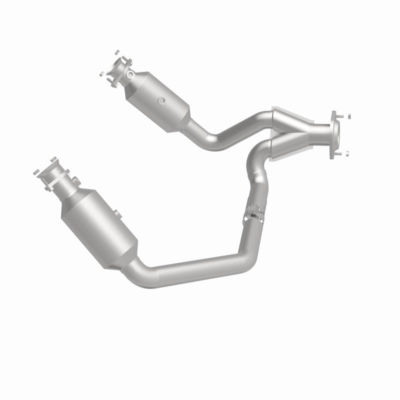 MagnaFlow 19-24 Ram 1500 5.7L OEM Grade Federal/EPA Compliant Direct-Fit Catalytic Converter