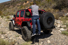 Cargar imagen en el visor de la galería, AMP Research 2018 Jeep Wrangler (JL) BedStep - Black