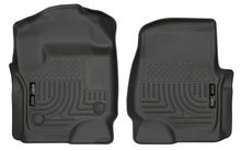 Cargar imagen en el visor de la galería, Revestimientos para piso delantero de color negro WeatherBeater para Ford Super Duty 2017 (cabina doble/cabina supergrande) Husky Liners