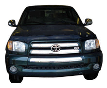 Cargar imagen en el visor de la galería, AVS 01-04 Toyota Sequoia (Behind Grille) High Profile Bugflector II Hood Shield - Smoke