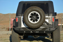 Cargar imagen en el visor de la galería, DV8 Offroad RS-10/RS-11 TC-6 Tire Carrier