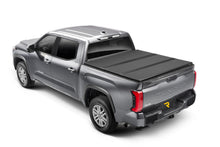 Cargar imagen en el visor de la galería, Extang 2024 Toyota Tacoma (5ft Bed) Solid Fold ALX