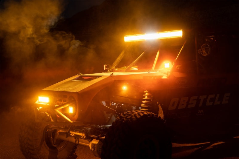Foco de 10 pulgadas de la serie E de Rigid Industries con lente PRO color ámbar