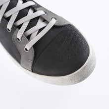 Load image into Gallery viewer, User 1