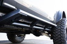 Cargar imagen en el visor de la galería, DV8 Offroad 21-23 Ford Bronco FS-15 Series 2-Door Rock Sliders