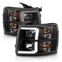 Cargar imagen en el visor de la galería, ANZO 07-13 Chevrolet Silverado 3500 Projector Headlights - Black Amber