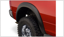 Cargar imagen en el visor de la galería, Guardabarros estilo Bushwacker 10-18 Dodge Ram 2500 Fleetside Extend-A-Fender, 2 piezas, color negro