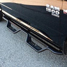 Cargar imagen en el visor de la galería, Westin 19-23 RAM 1500 Classic Crew Cab  Outlaw Drop Nerf Step Bars