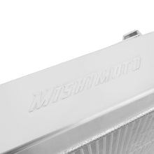 Cargar imagen en el visor de la galería, Mishimoto 01-05 Chevrolet/GMC 6.6L Duramax Radiator