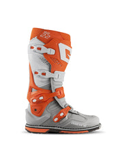 Cargar imagen en el visor de la galería, Gaerne SG22 Boot Orange/White/Grey Size 10