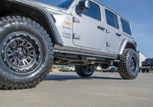 Cargar imagen en el visor de la galería, N-Fab RKR Step System 2019 Jeep Wrangler JT 4 Door Truck Full Length - Tex. Black - 1.75in