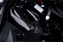 Cargar imagen en el visor de la galería, HKS 2020 Toyota Supra GR Cold Air Intake Full Kit